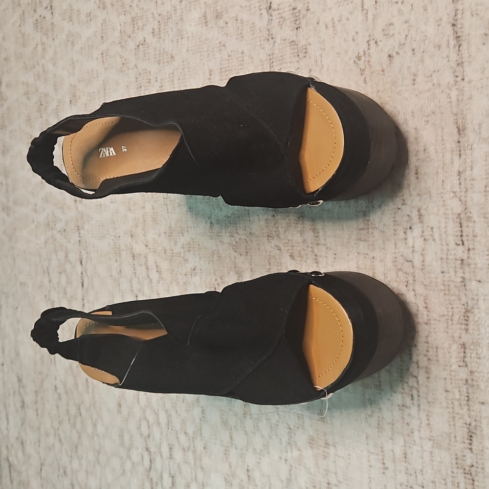 Zara Limited Edition Leather Studded Platform Clog Sandal - Picture 10 of 12